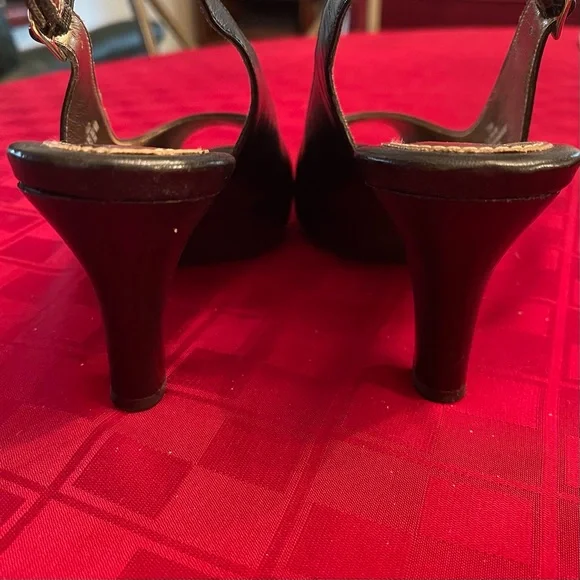 Sofft Scafati Slingback Heels - Picture 2 of 7